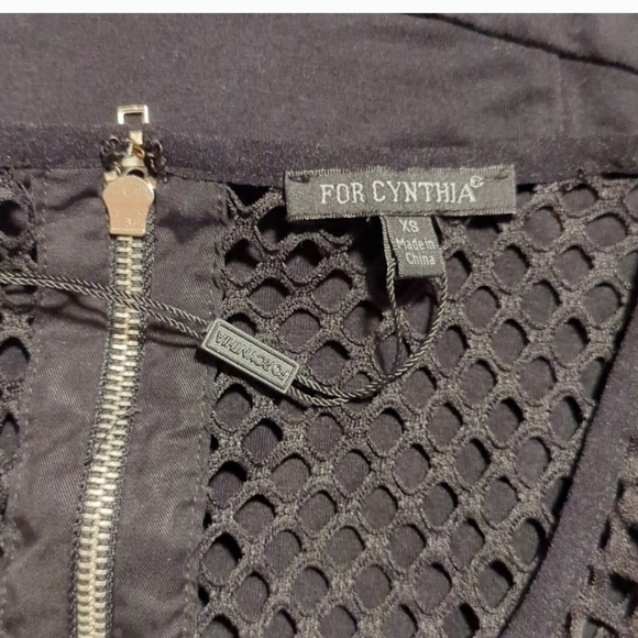 High/low Rayon/Tensel Beautiful black dress - Picture 10 of 10